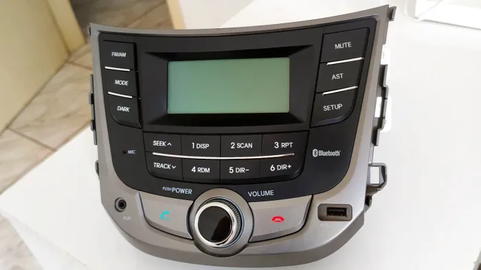 Som Rádio Original Hyundai HB20 - Perfeito estado