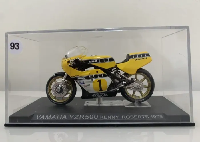 Miniatura 500 cc Yamaha YZR500/Kenny Roberts 1979