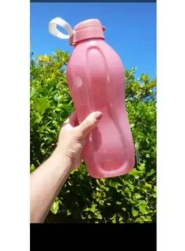 Garrafa Tupperware 2 litros 