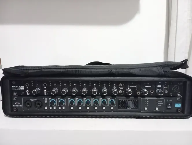 Interface de Áudio M-Audio 2626