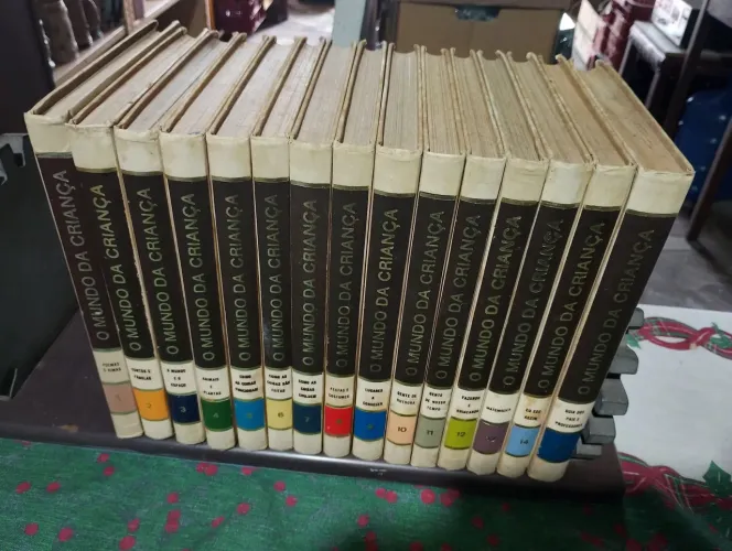 Coleção O Mundo da Criança - 15 Volumes
