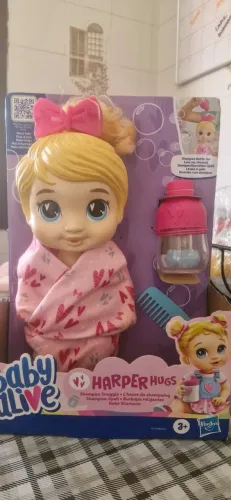 Baby alive nova na caixa Harper Hugs shampoo