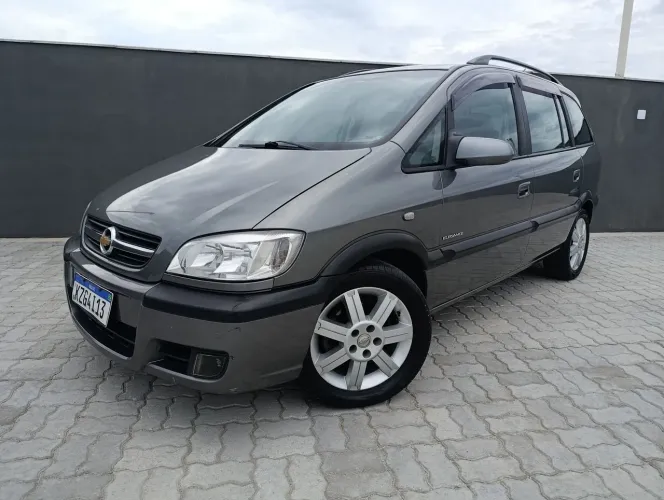 Zafira Elegance Raridade - Troco maior valor - Assumo financiamento