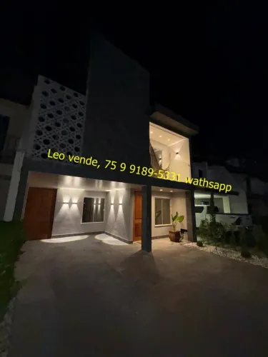 Leo vende, bairro Santa Mônica, 3\4 suíte, closet, piscina, goumert, mobiliada