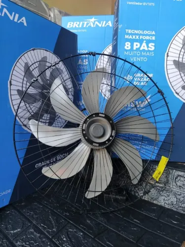 Ventilador De Parede Britânia Turbo 8 helices 127V 215W 