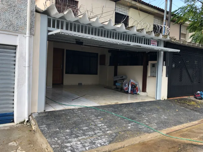 Sobrado 2Dorm Reformado Ótima Localização