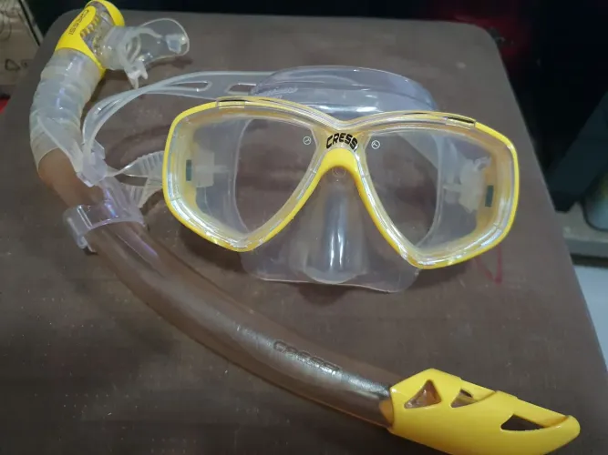 MÁSCARA MERGULHO CRESSI COM SNORKEL - NOVO