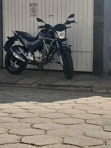 Vendo ou troco por carro do padrão 