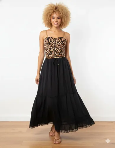 Conjunto saia longa Indiana e colete tam P
