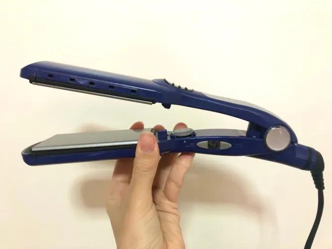 Chapinha CONAIR para cabelo seco e molhado (2 em 1).