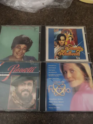 Coleção de CDs Variados - Ella Fitzgerald, Pavarotti e Mais
