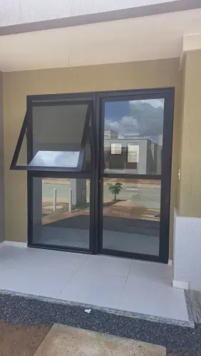 Porta esquadria de Alumínio com Vidro Temperado