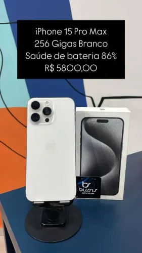 iPhone 15 Pro Max  / 256GB  / Branco / Saúde de bateria 86% / R$ 5.800,00/ loja fisica