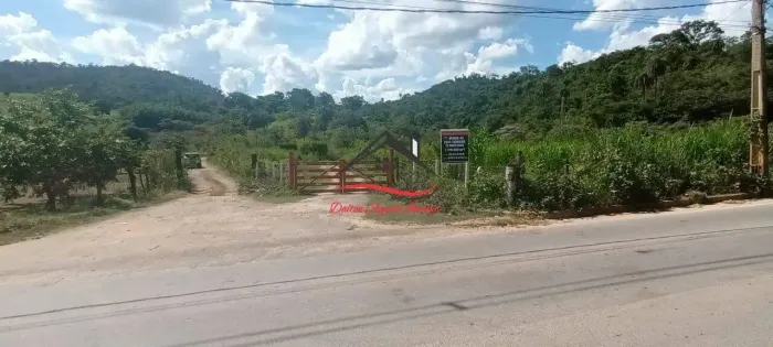 Fazenda de 72 hectares para Venda no bairro Santinho, em Ribeirão das Neves/ MG.
