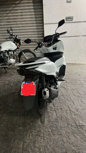 PCX 160 CBS