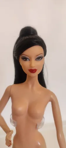 Barbie model 05 coleção 001 oriental