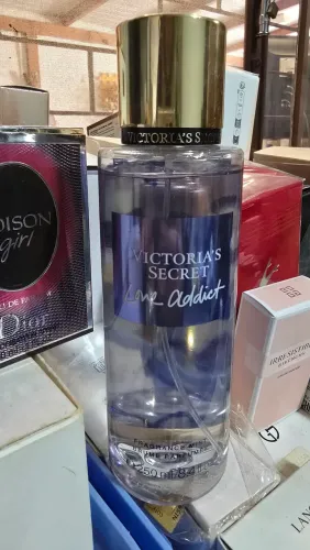 BODY SPLASH VICTORIA SECRET LOVE ADDICT