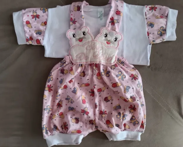 Lote de roupinhas para bebê de recém nascido RN meses a 6 meses.