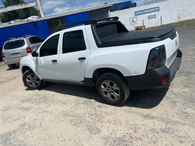 Renault Duster Oroch Intense 1.6 Flex 16V Mec. 2024