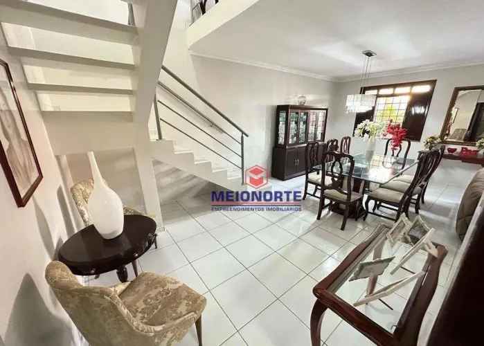 Casa com 4 dormitórios à venda, 190 m² por R$ 750.000,00 - Residencial Araras - São Luís/M