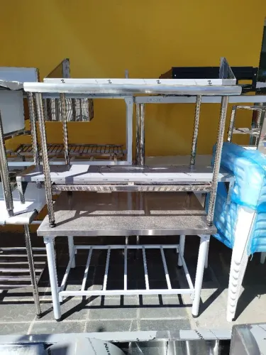 R1 Mesas com tampo inox ou total inox, diversas medidas