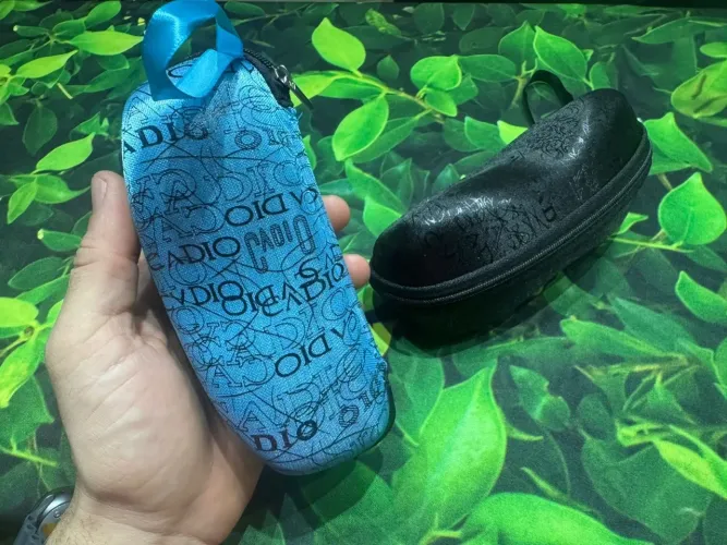 Case para óculos estiloso e resistente