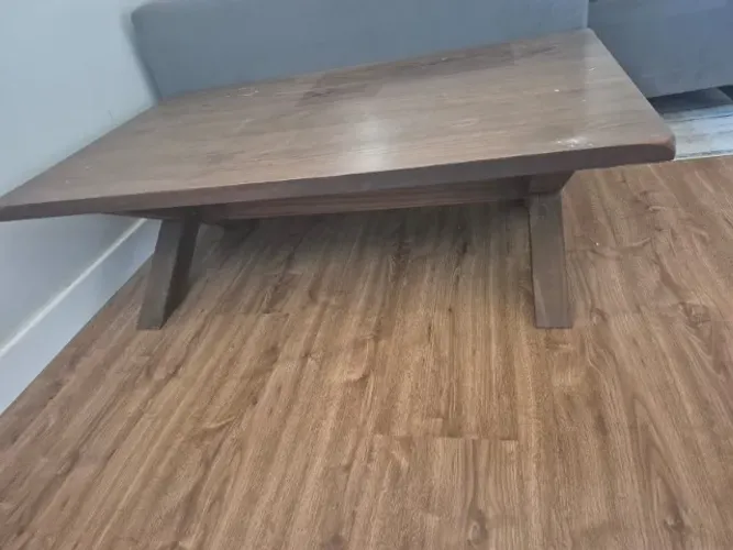 Mesa de centro em madeira - excelente estado