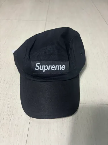 Boné Supreme