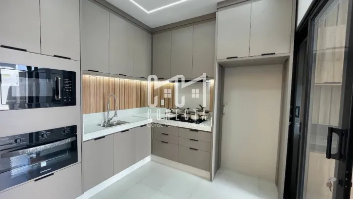 Casa em Indaiatuba, Condomínio Gran Reserve com 3 suítes - 120 m²