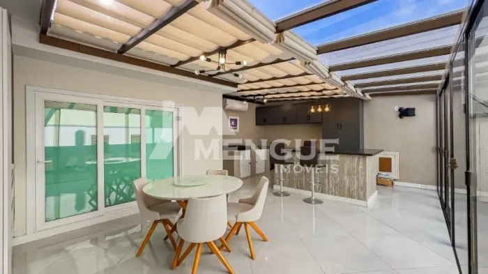 Casa em Condomínio no Ecoville - 153m², 3 Dormitórios, Suíte e Lazer Completo!