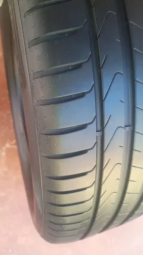 Pneu Pirelli scorpion 235 50 R 19