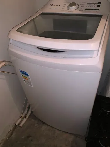 Máquina de lavar roupa Eletrolux 14kg