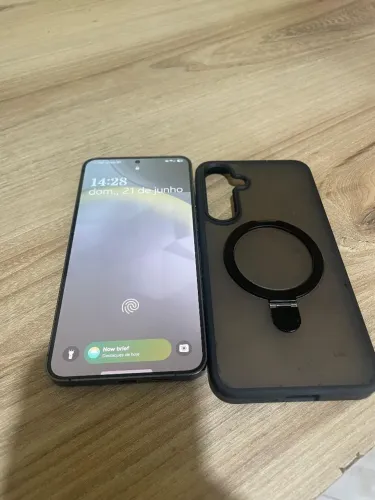 Vendo S24 Plus 256gb. Valor: 2.400