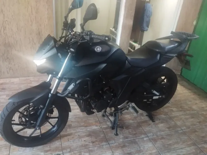 Fazer 250 FZ25
