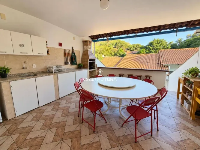 Casa com 2 dormitórios à venda, 133 m² por R$ 430.000,00 - Retiro - Volta Redonda/RJ
