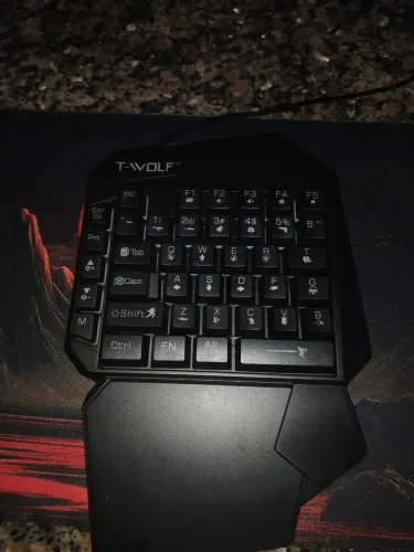 TECLADO 1 MÃO T-WOLF