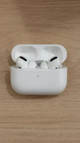 Airpods Pro - 1 Geração