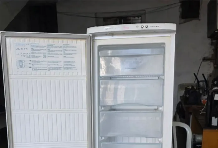 Freezer eletrolux top ok