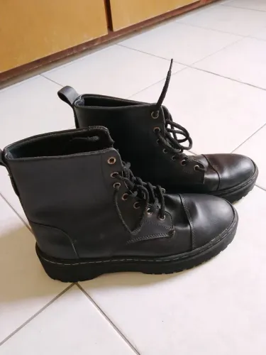 2 Bota feminina