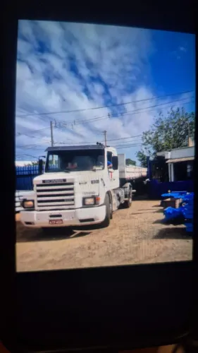 Vendo Scania 113H com carreta