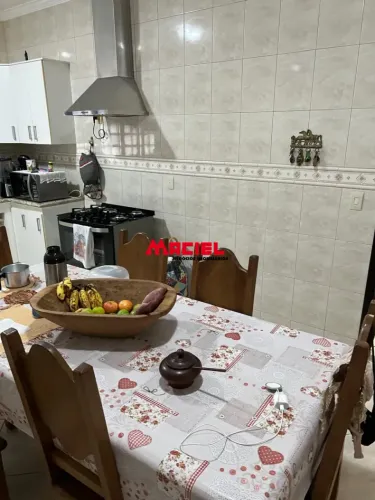 SITIO EM PARAIBUNA IMÓVEL COM PLACA SOLA