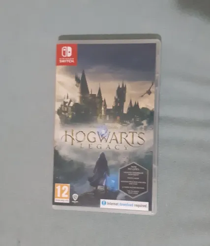 Hogwarts Legacy Nintendo Switch - Troco por Donkey Kong Bananza