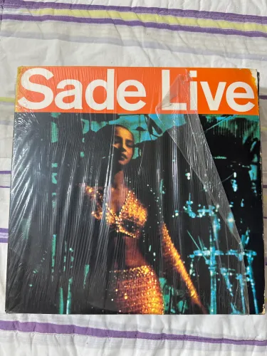 Laser Disc Sade Live