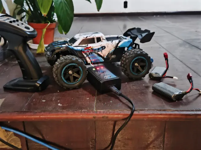 Carro RC auto modelo 90km