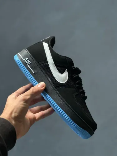 Tênis Nike Air Force preto/azul 