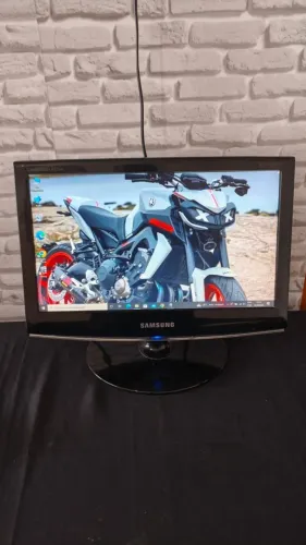 Monitor 16 Polegadas Samsung Passo Cartao(Leia o Anuncio)Valor pra buscar no local
