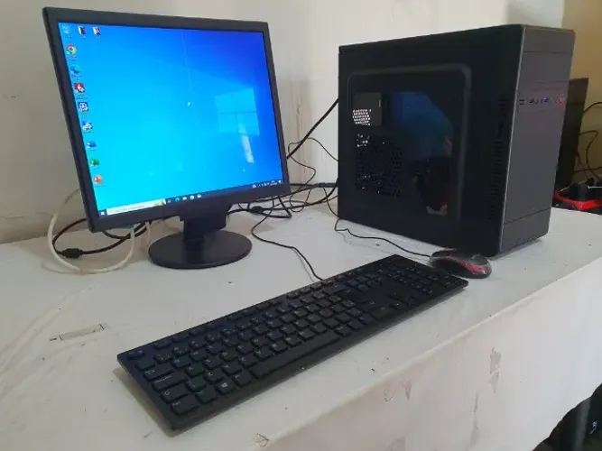 Gabinete CPU Gamer Frizon A10 5800K/ 8GB RAM/ HD 500GB/ VIDEO 1GB  R$ =  588,00