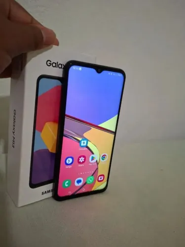  Galaxy Samsung M13 Semi novo 128 GB com tela grande semi novo