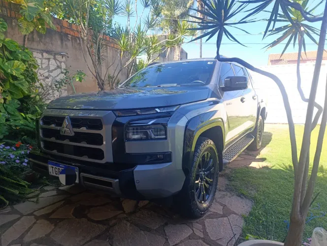 Mitsubishi TRITON Katana 2.4 CD 4X4 TB Diesel Aut. 2026