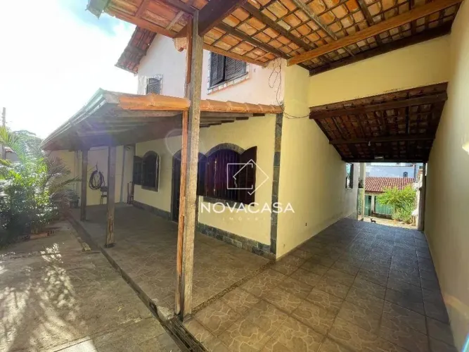 Casa com 4 dormitórios à venda, 360 m² por R$ 850.000,00 - Candelária - Belo Horizonte/MG